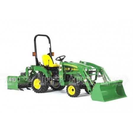 Многофункциональный минитрактор John Deere 2320 в Калининграде